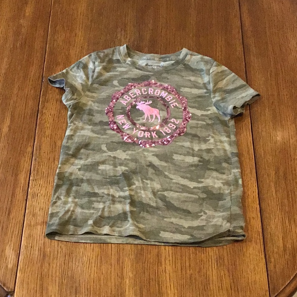 Camouflage Abercrombie tee!